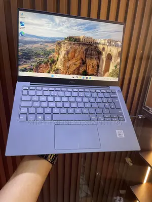 Laptop Dell XPS 13 7390 16GB Intel Core i7 SSD 256GB