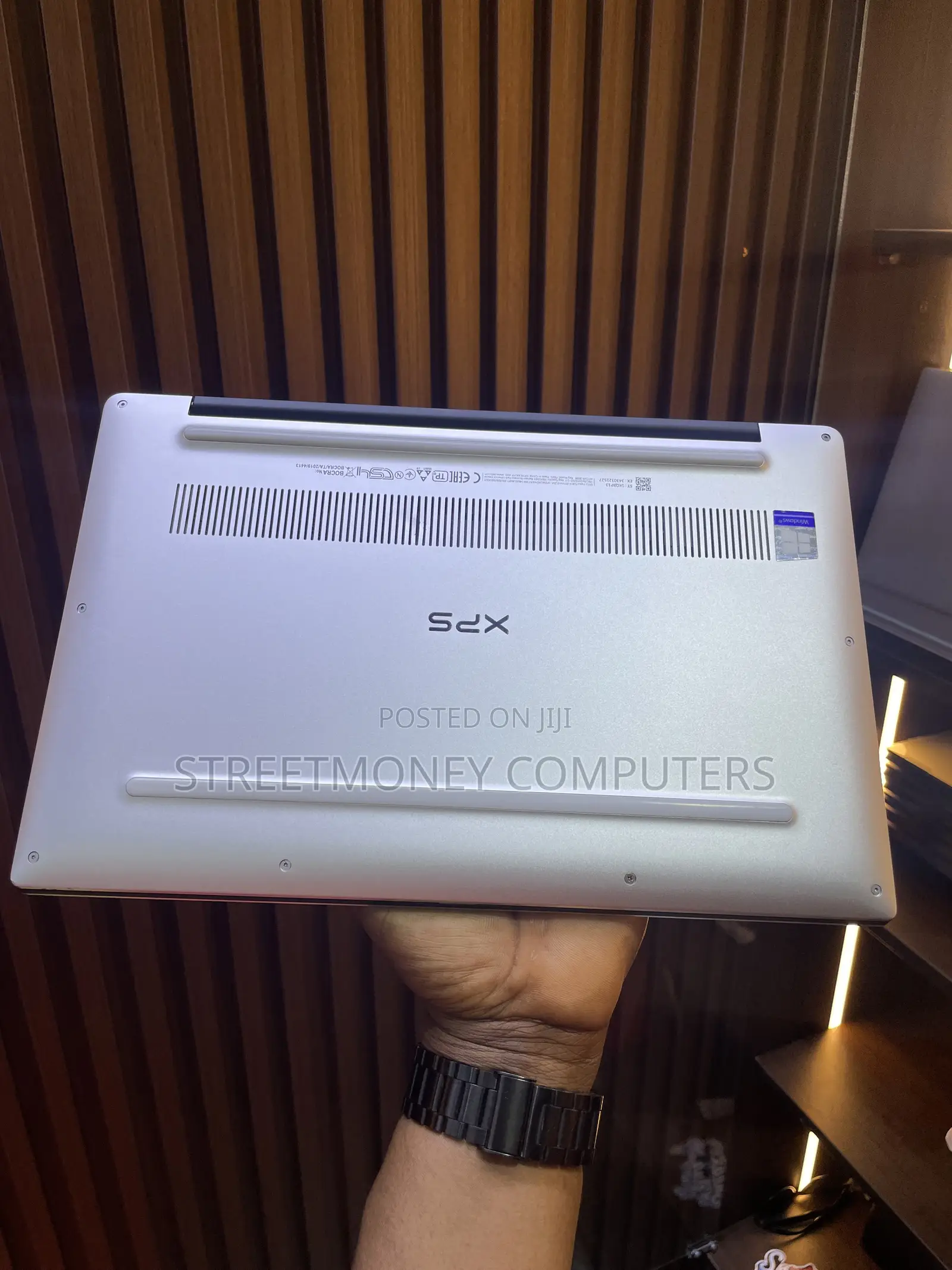 Laptop Dell XPS 13 7390 16GB Intel Core i7 SSD 256GB