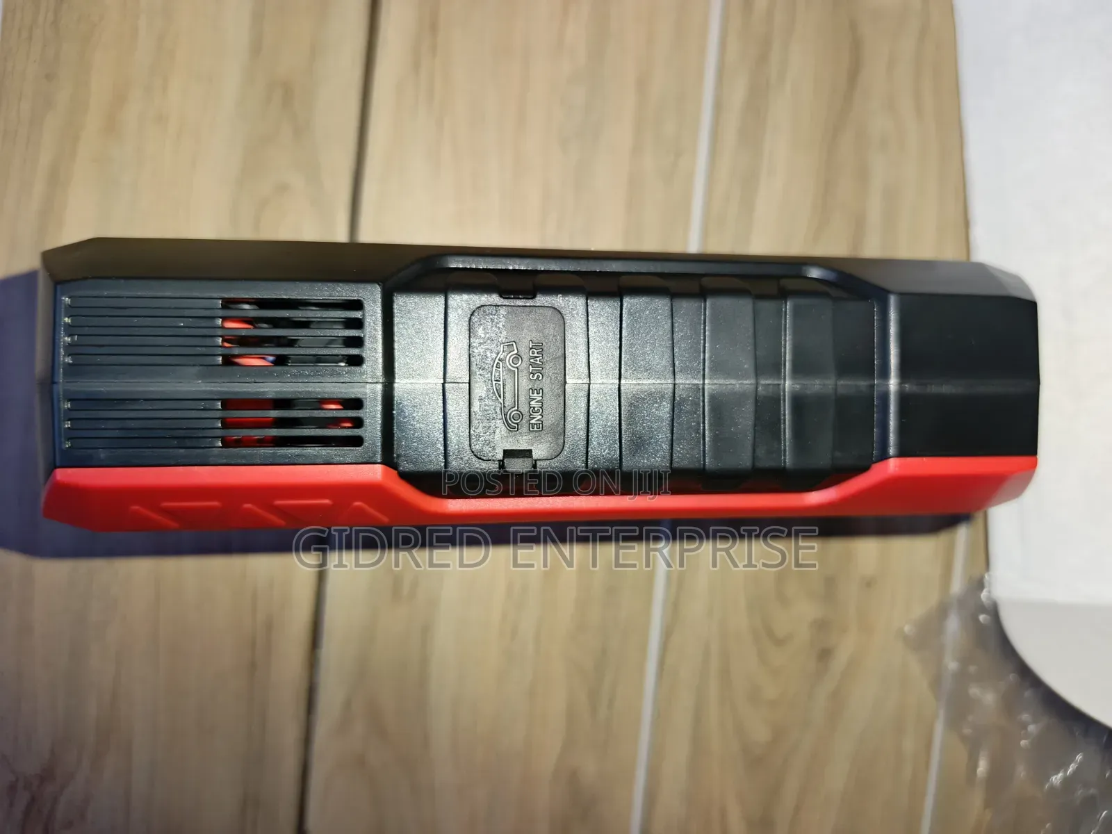 Portable Car Jump Starter Pack, Tire Inflator, Flashlight, Power Bank.