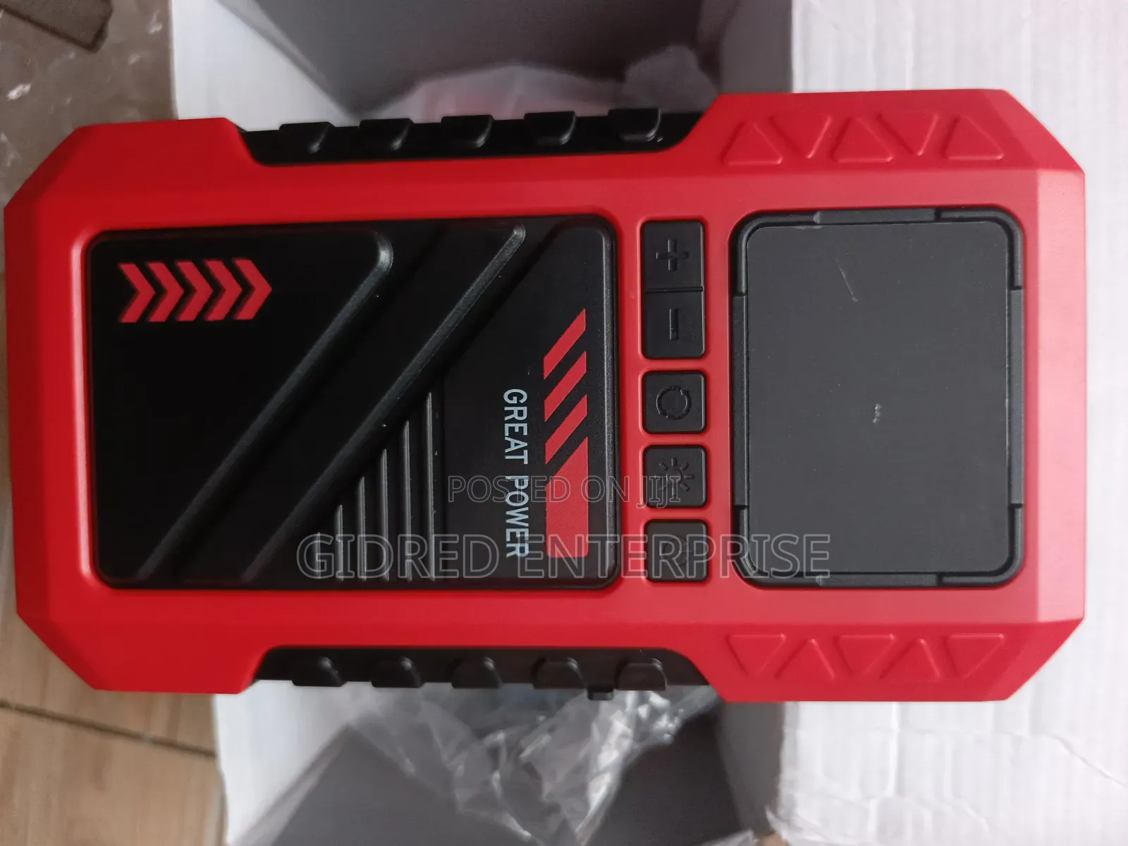 Portable Car Jump Starter Pack, Tire Inflator, Flashlight, Power Bank.
