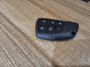 2021 - 2026 Chevrolet Suburban Tahoe Smart Key 6B Hatch / Hatch Glass