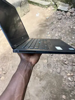 Laptop Dell Latitude E7470 8GB Intel Core i5 SSD 256GB