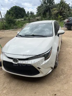 Toyota Corolla 2021 White