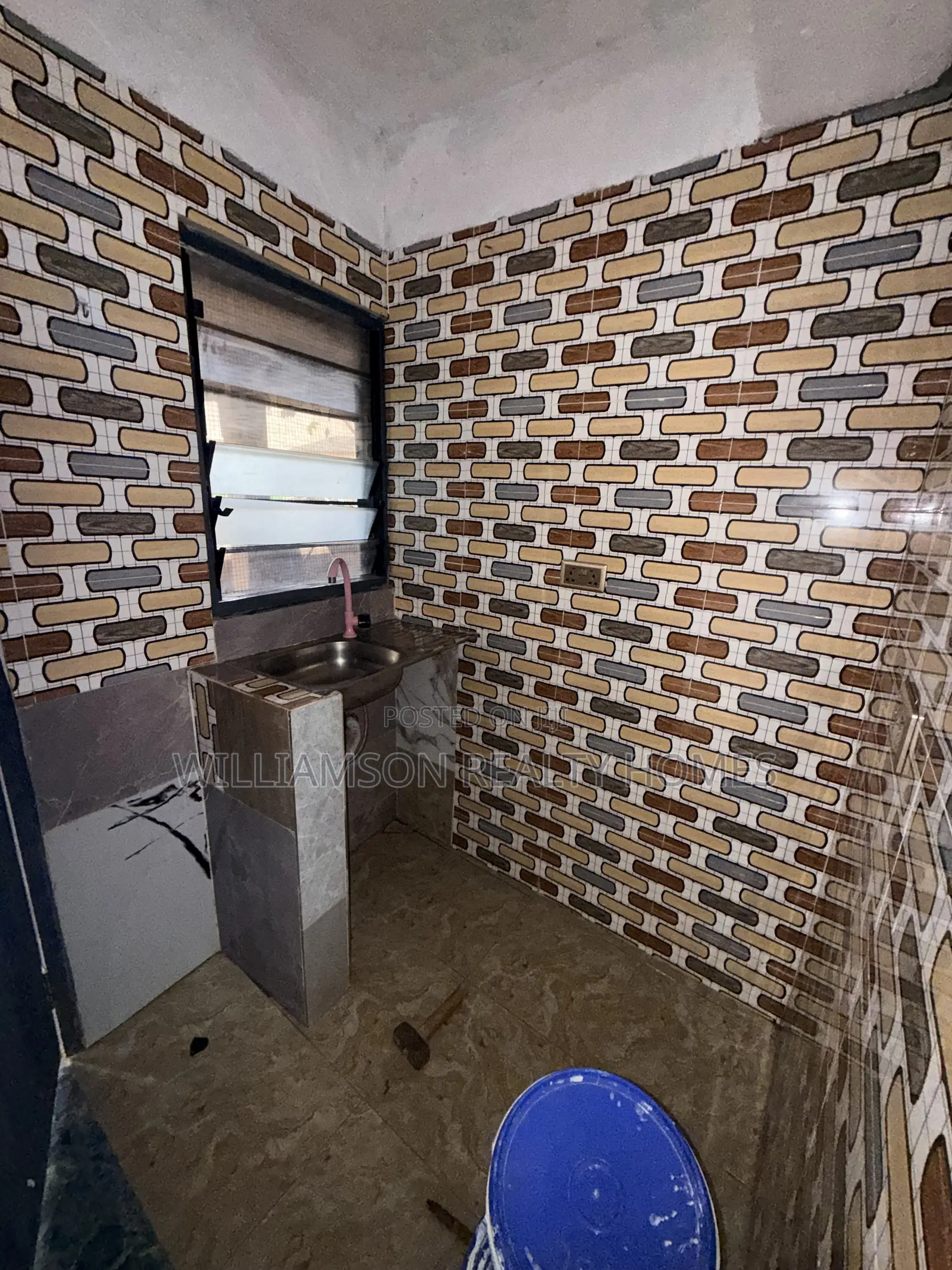 1bdrm Apartment in Coastal Estate Area, Spintex for rent