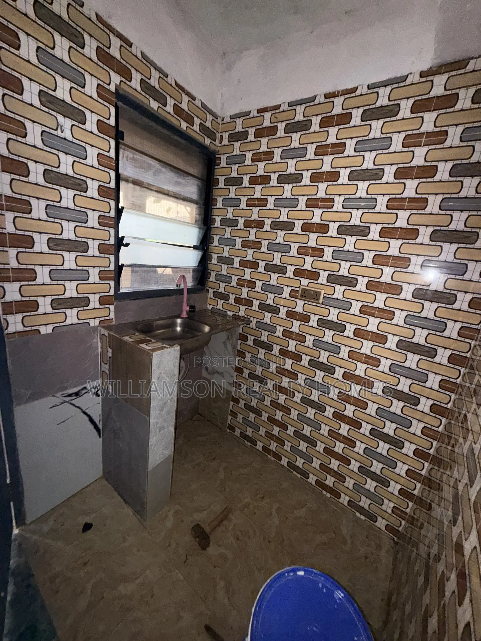 1bdrm Apartment in Coastal Estate Area, Spintex for rent