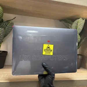 MacBook Pro A1706 Screen Display 13.3” 2017