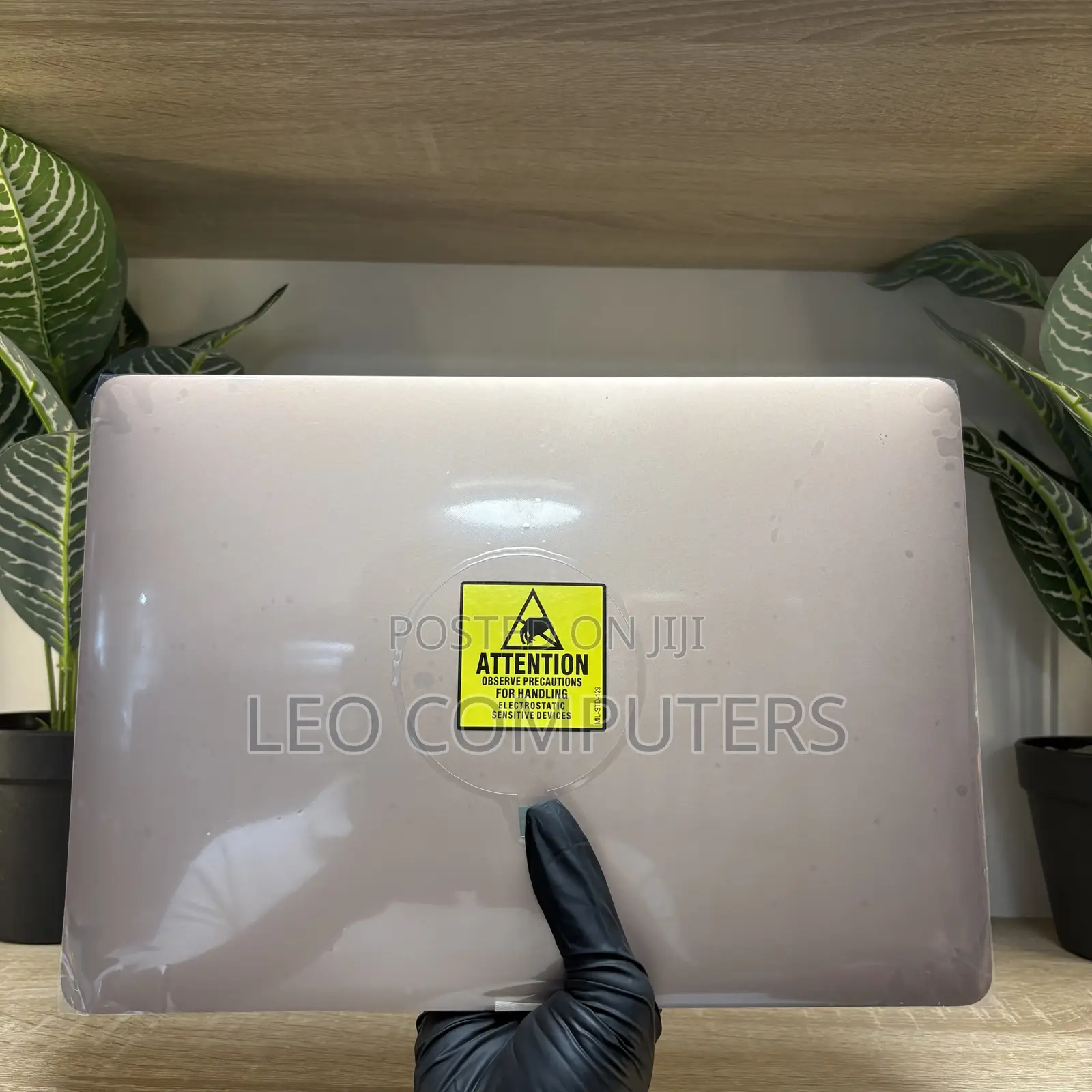 MacBook Air A1932 Screen Display 13.3” 2018–2019