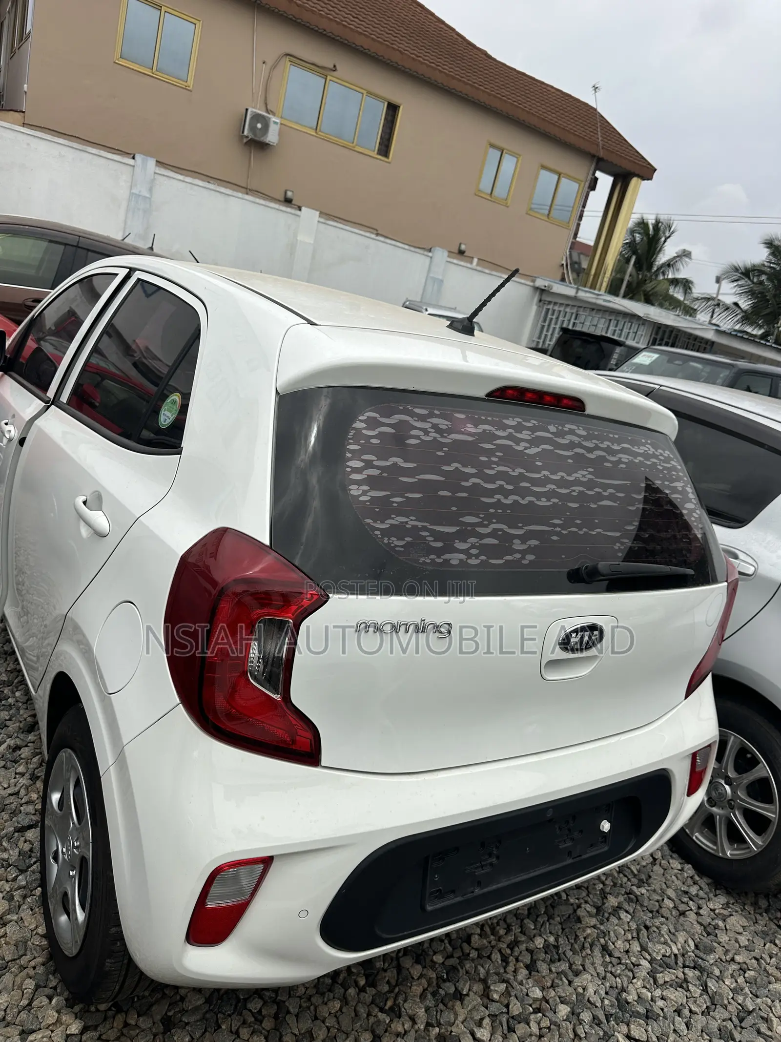 Kia Morning 2017 White
