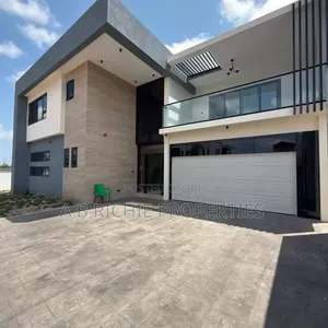 6bdrm House in Ab Richie Properties, Police Station for sale