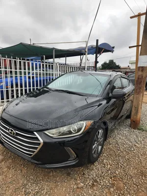 Hyundai Elantra 2017 Black