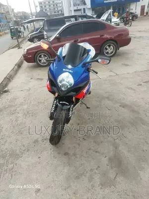 Suzuki GSX-R 2018 Blue