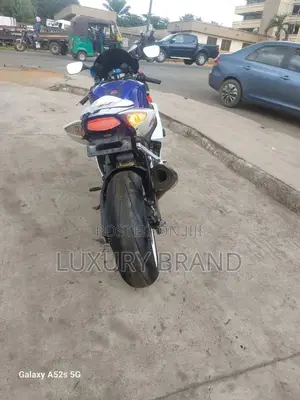 Suzuki GSX-R 2018 Blue