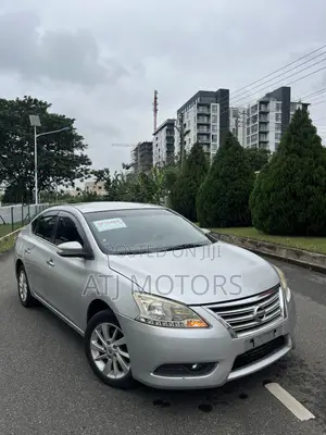 Nissan Sentra 2014 Silver