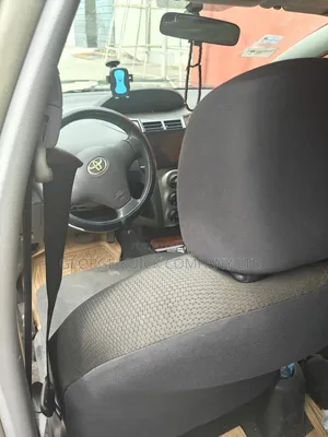 Toyota Vitz 2012 Black
