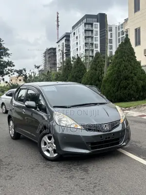 Honda Fit 2011 Gray