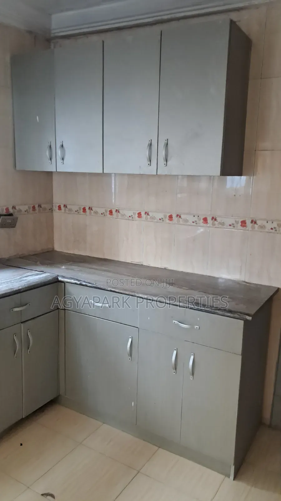 5bdrm House in Acp Franco Estate, Kwabenya for rent