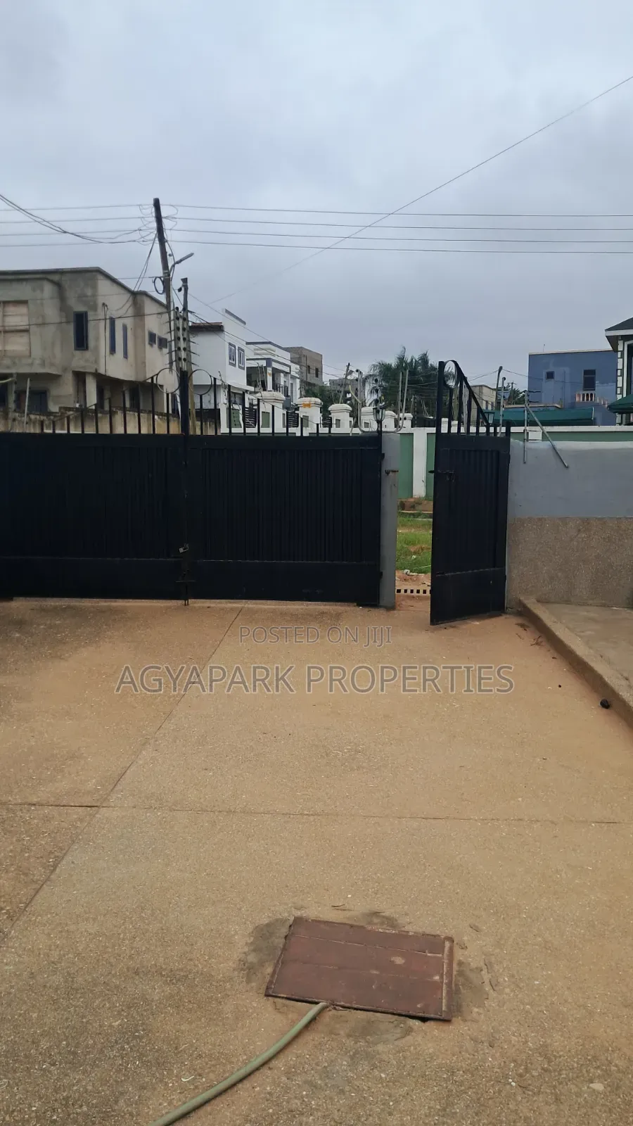 5bdrm House in Acp Franco Estate, Kwabenya for rent