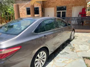 Toyota Camry 2017 Gray