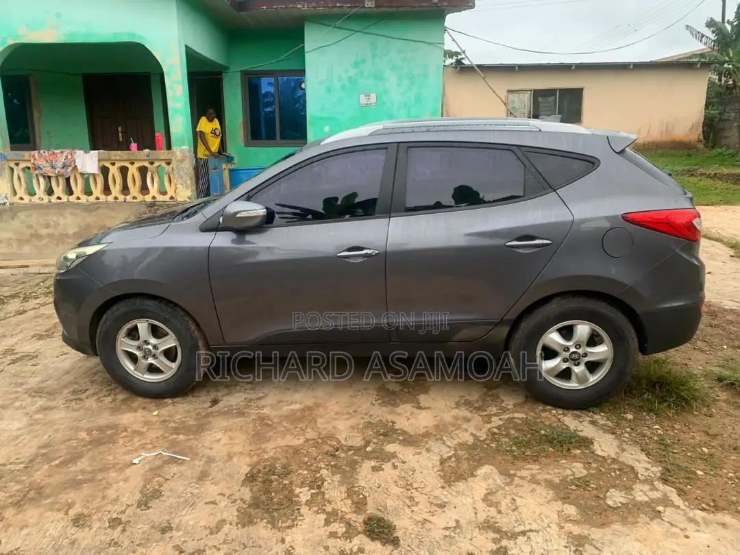 Hyundai Tucson Limited FWD 2014 Gray