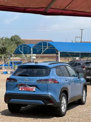 Toyota Corolla Cross LE 2026 Blue