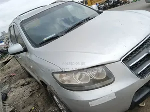 Hyundai Santa Fe 2010 Silver
