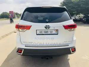 Toyota Highlander 2019 White