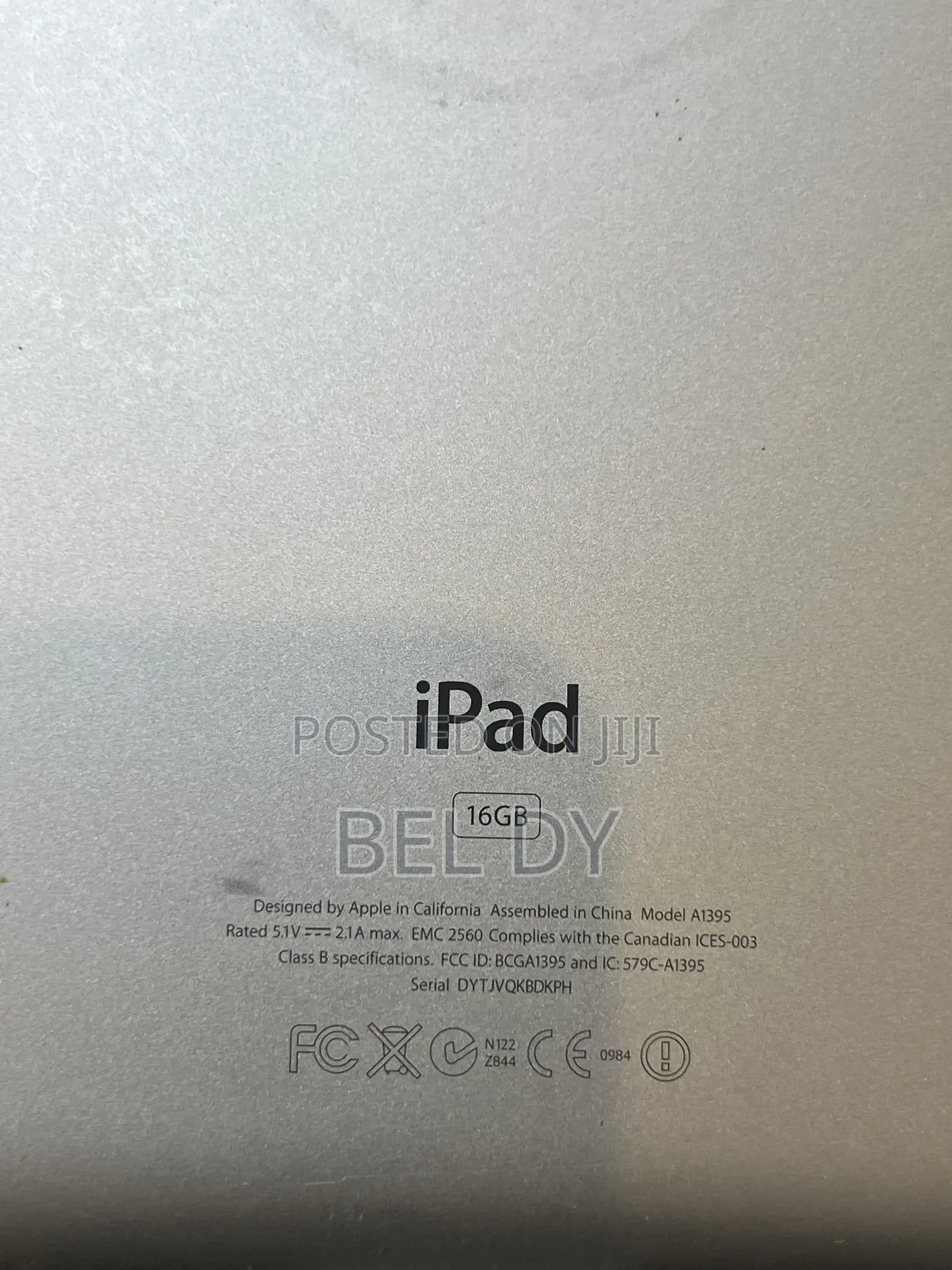 Apple iPad 2 Wi-Fi 16 GB Silver
