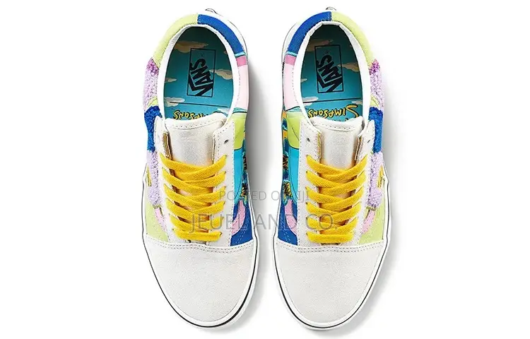 Authentic the Simpsons X Vans Old Skool 'The Bouviers' -VN0A4BV521M