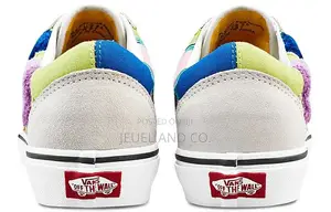 Authentic the Simpsons X Vans Old Skool 'The Bouviers' -VN0A4BV521M