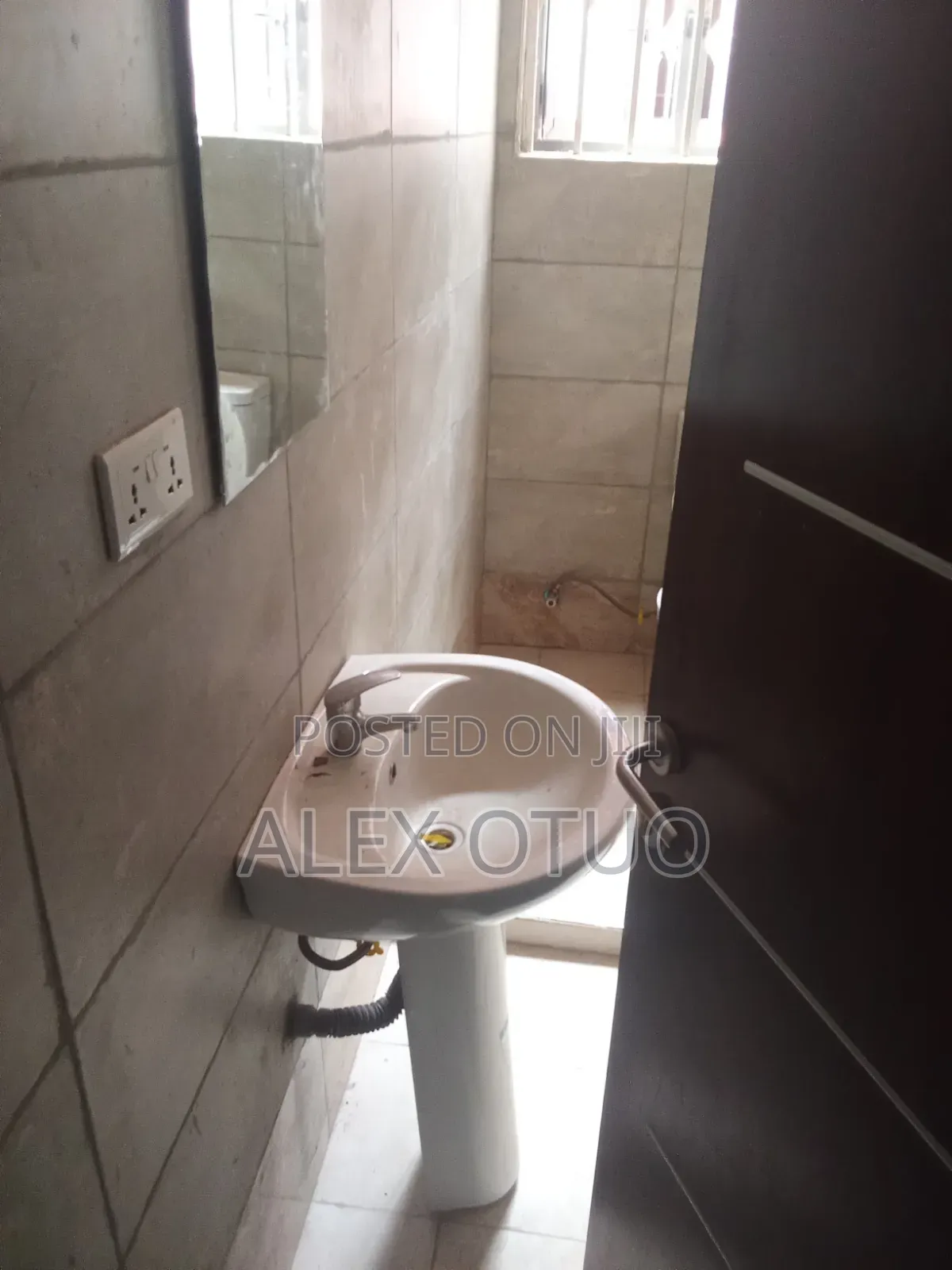 2bdrm Apartment in Alex Otuo Properties, Atwima Nwabiagya for rent