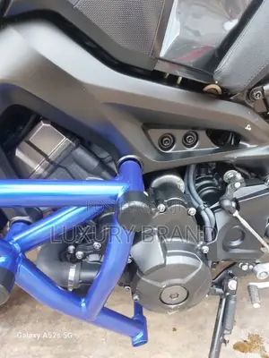 Yamaha 2018 Blue