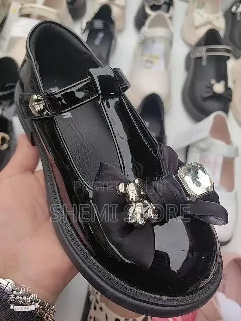 Glossy Black Leather Mary Jane Shoe