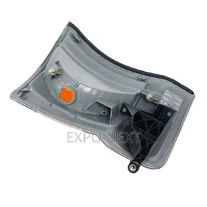 NISSAN Caravan Urvan E25 2005 - 2012 Head Lights