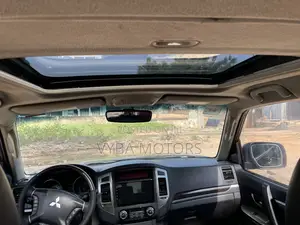Mitsubishi Pajero V80 3.8 V6 GLS 2015 Black