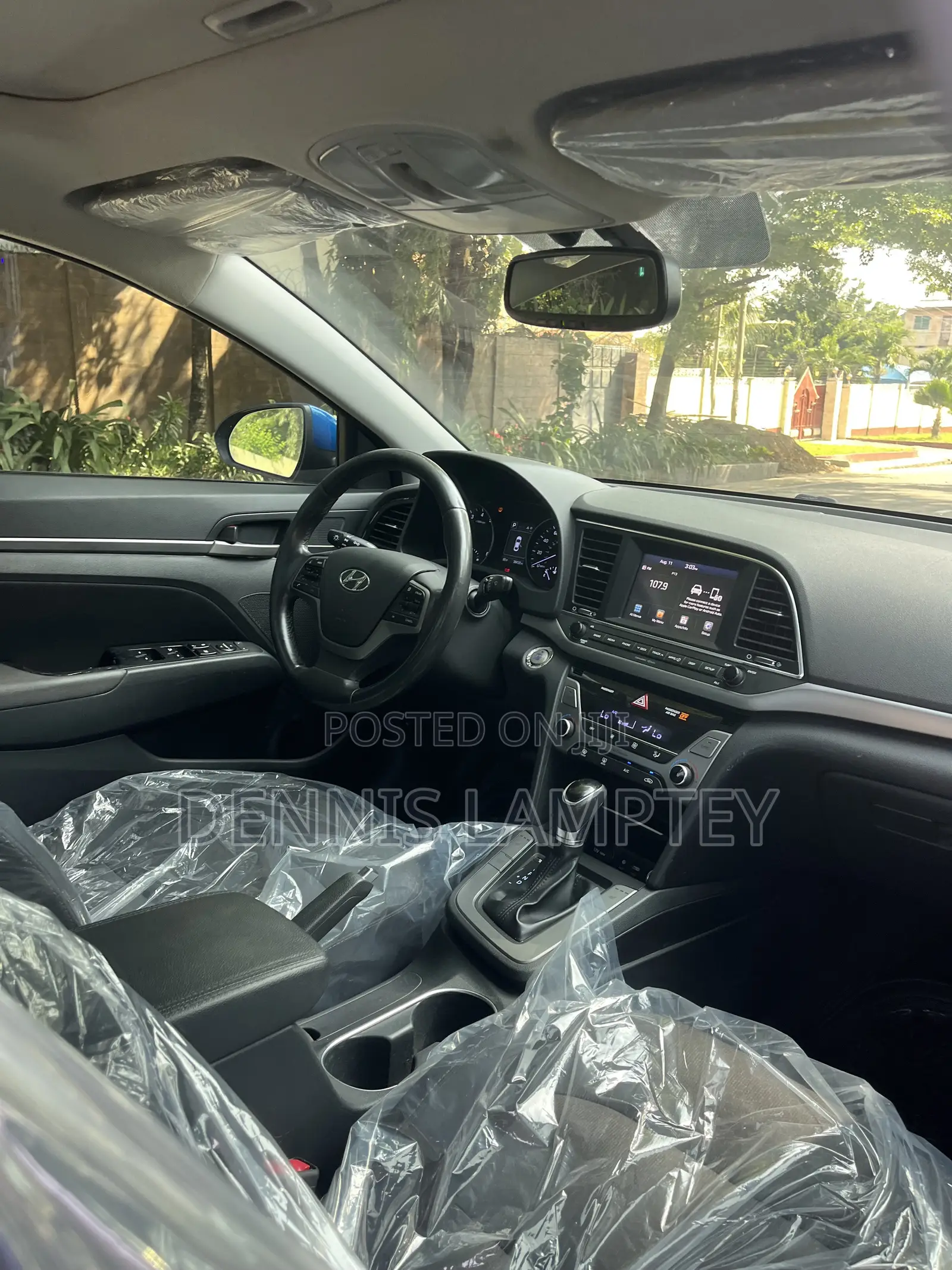 Hyundai Elantra 2017 Blue