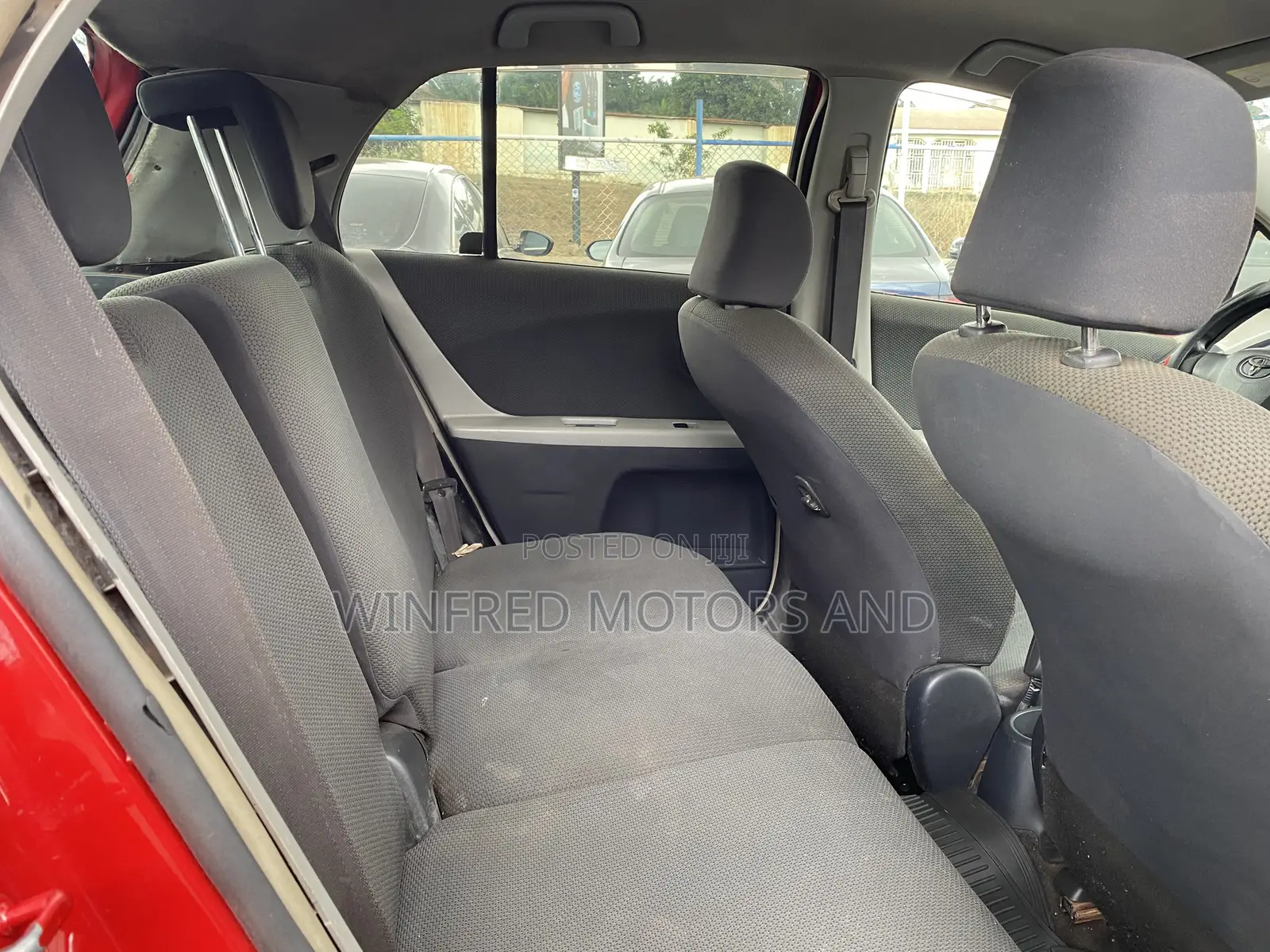 Toyota Vitz 1.5 FWD 3dr 2010 Red
