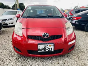 Toyota Vitz 1.5 FWD 3dr 2010 Red