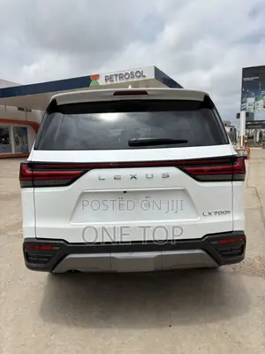 Lexus LX 700h 2025 White