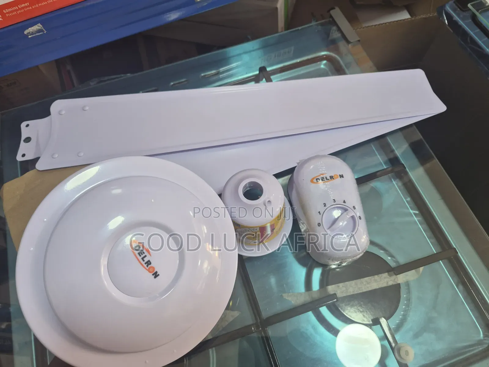 Delron 56′′ Plain Ceiling Fan