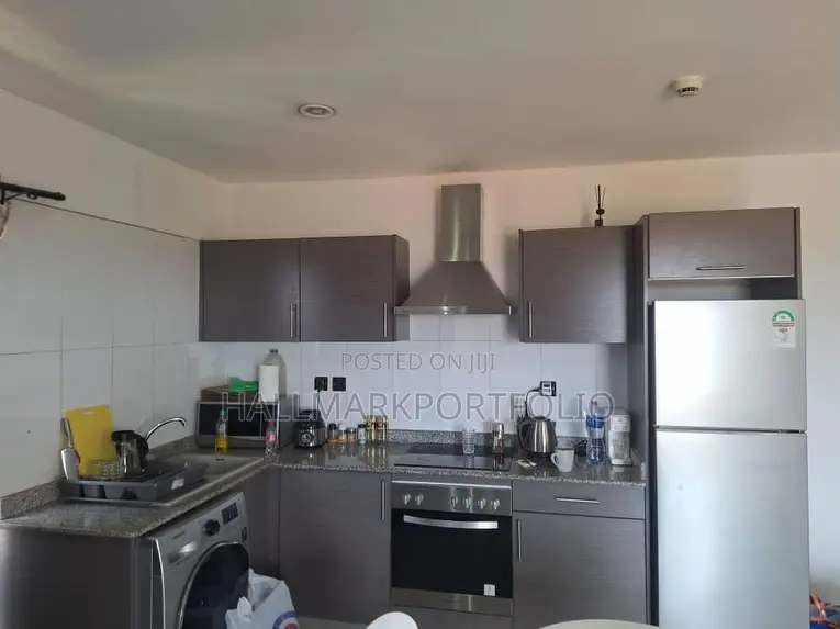 Furnished 1bdrm Penthouse in East Legon for sale