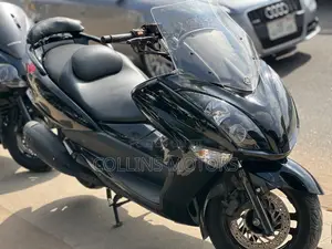Yamaha Majesty 2022 Black