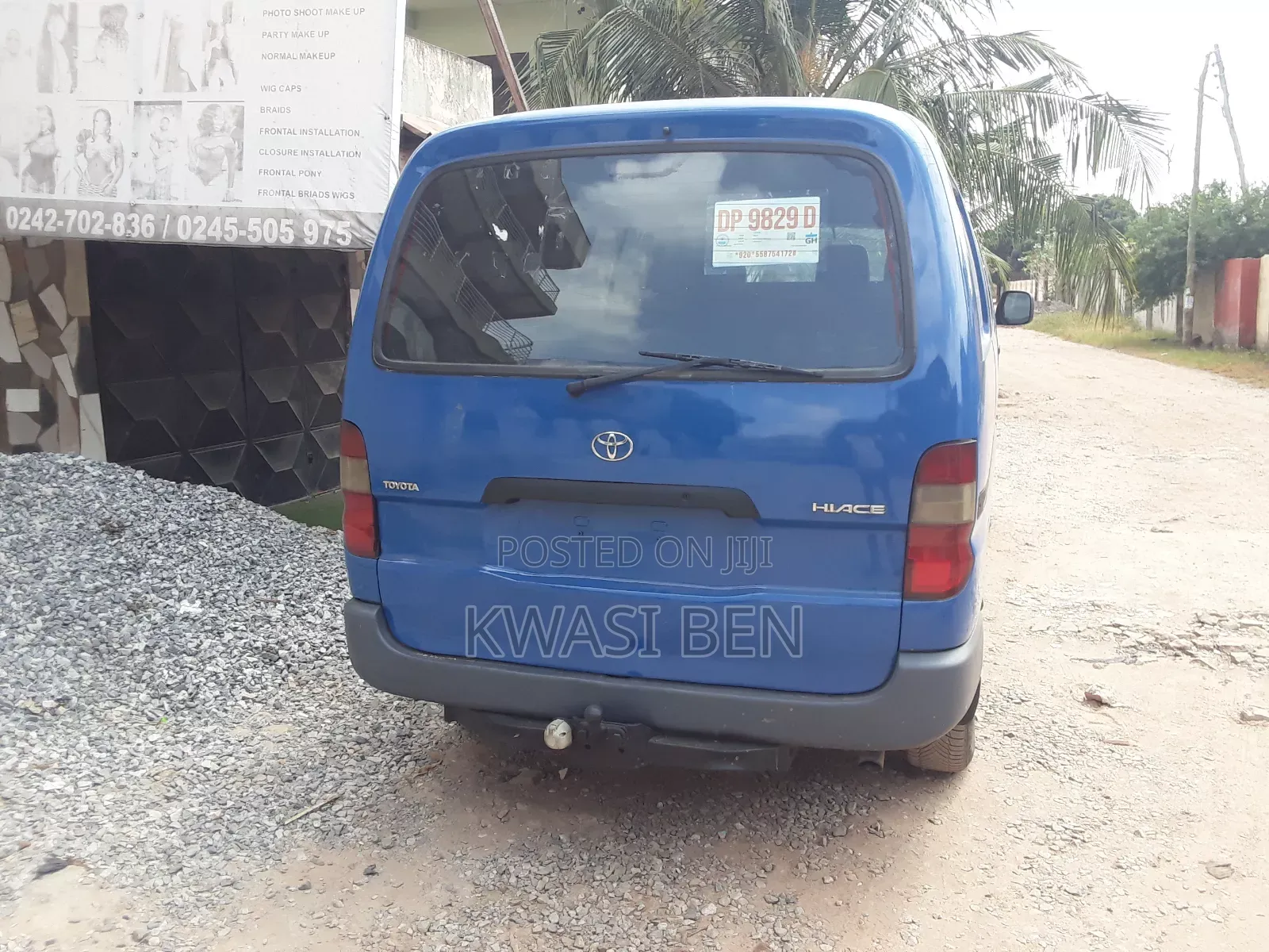 Toyota HiAce 2005 Blue