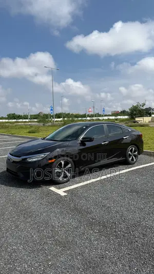Honda Civic Touring 2dr Coupe (1.5L 4cyl) 2017 Black