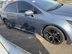Toyota Corolla L 2021 Blue