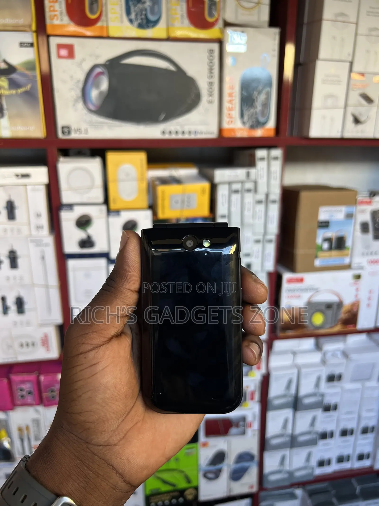 New Nokia 2720 Flip 512 GB Black