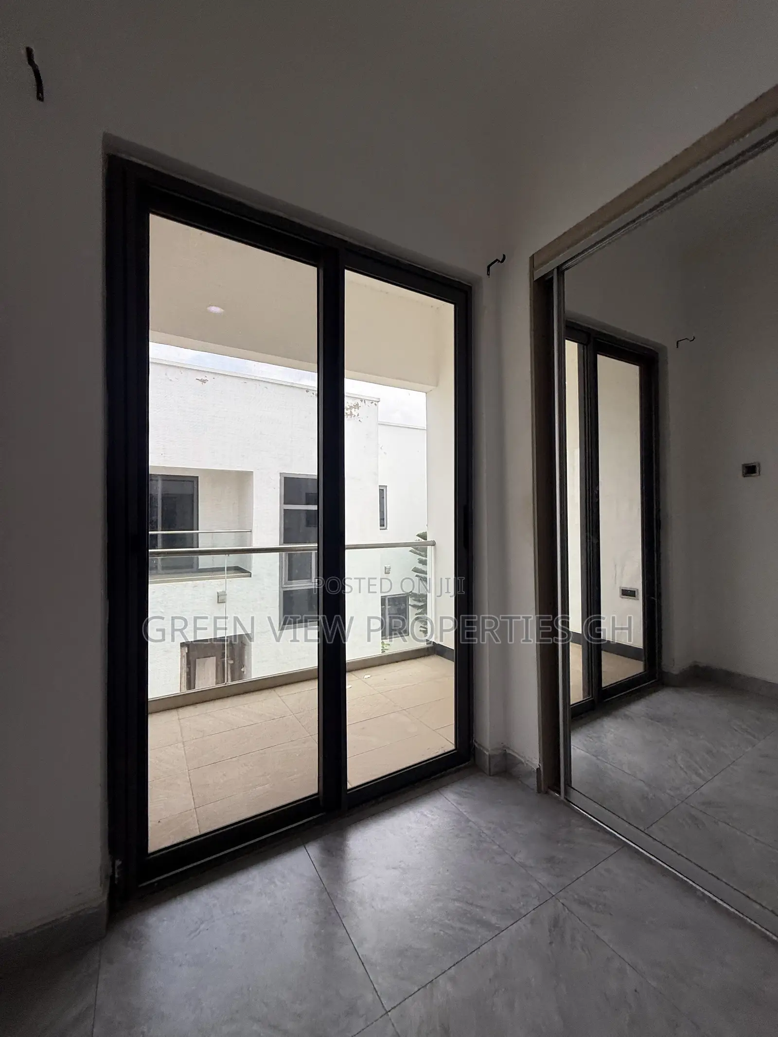 3bdrm Duplex in East Legon for rent
