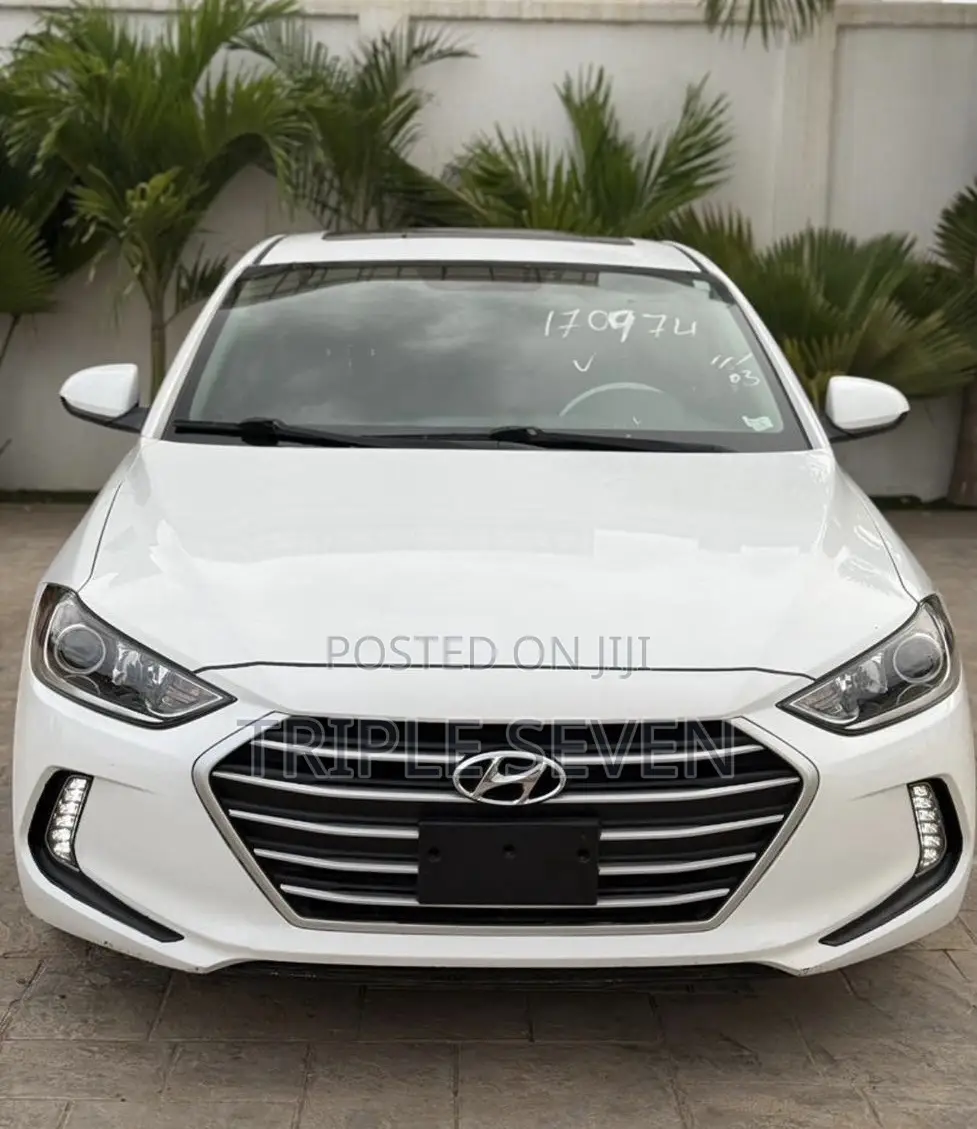 Hyundai Elantra 2017 White