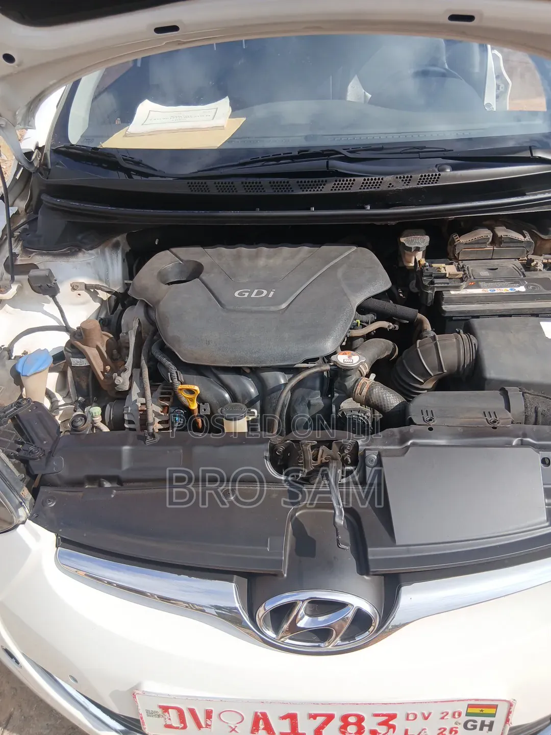Hyundai Elantra 2016 White