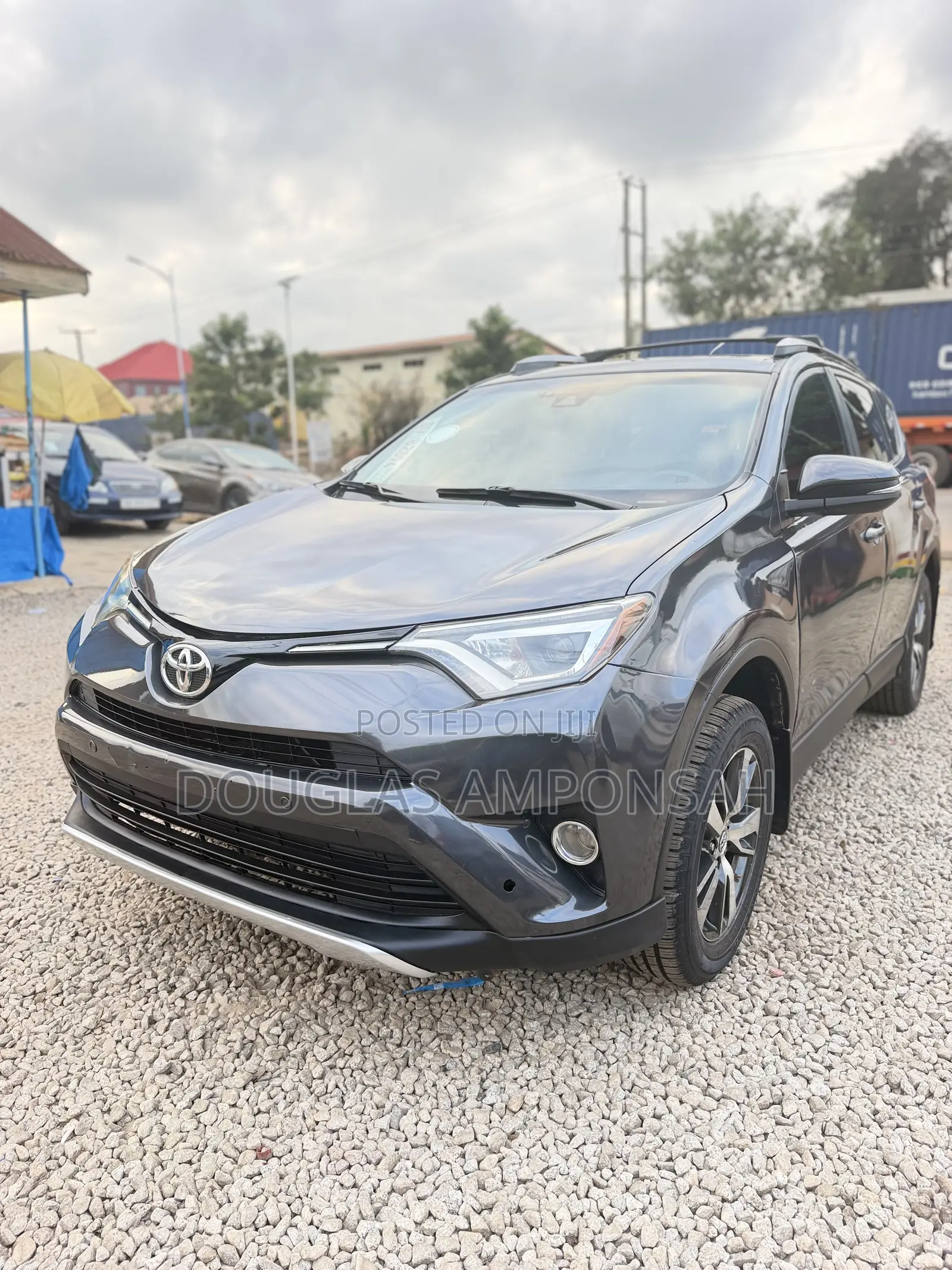 Toyota RAV4 2017 Gray