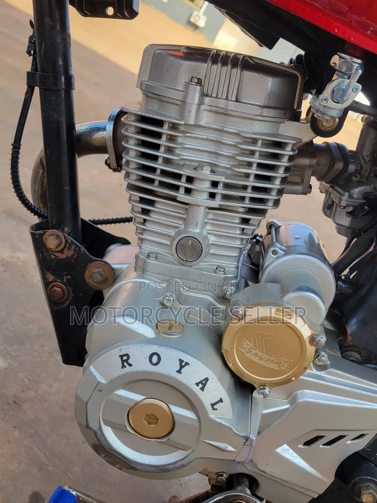 Royal RY125 2024 Red